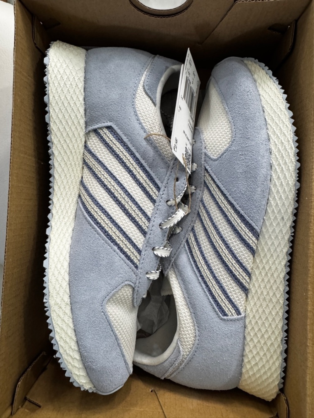 NWB- adidas Atlanta W Women's Athletic Shoes White Blue Gray Sneaker